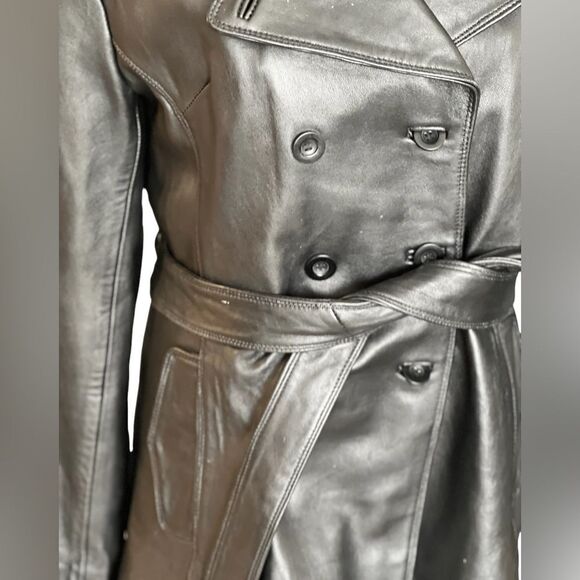 Belted leather coat - Picture 2 of 5